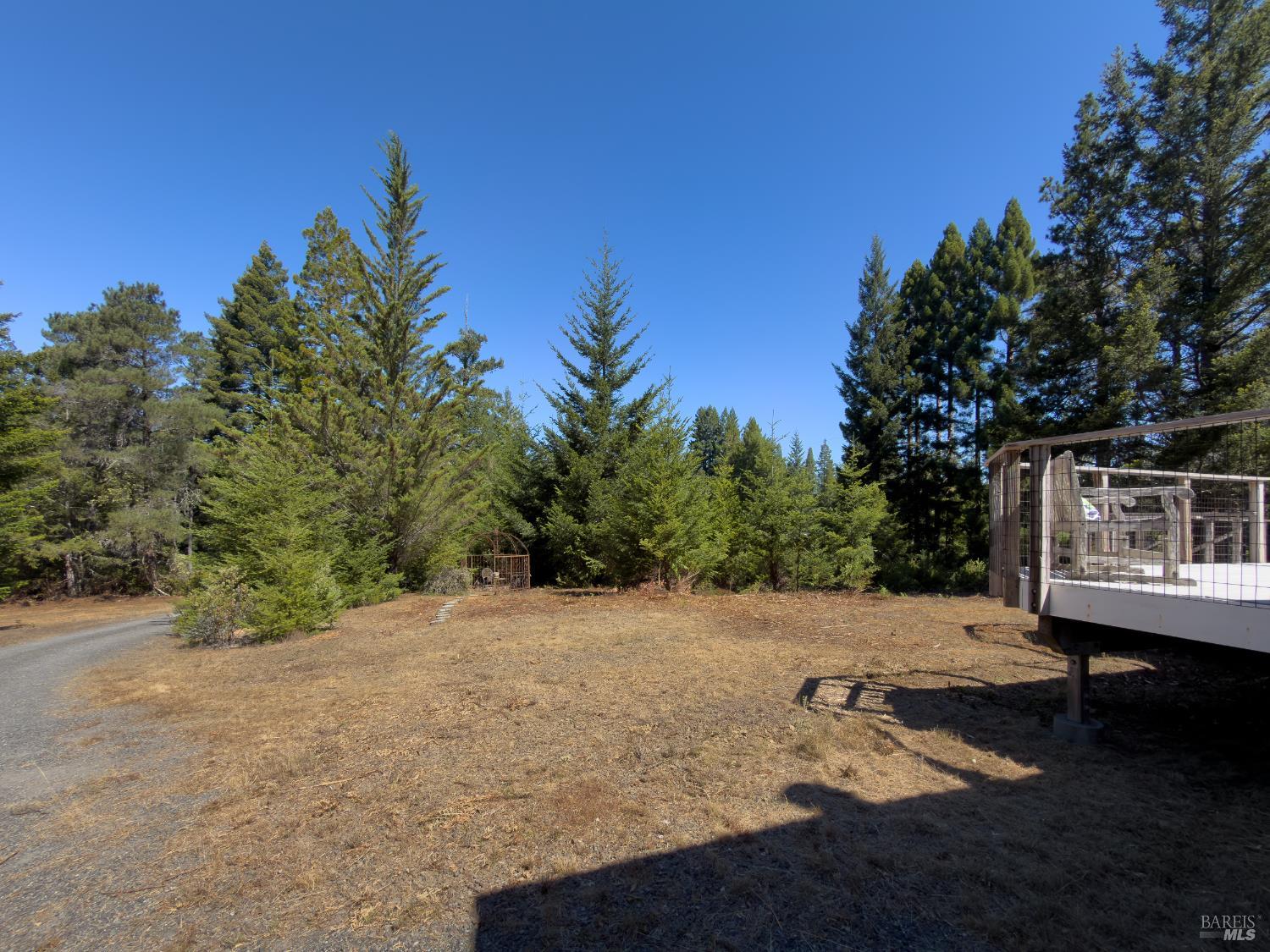 33416 Iversen Road Gualala CA 95445
