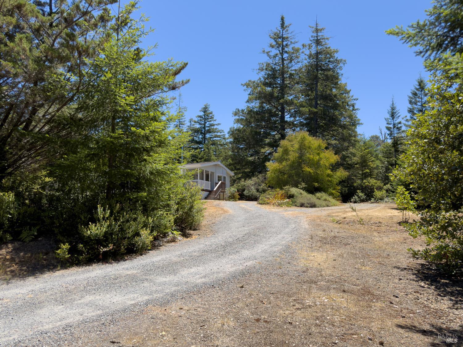 33416 Iversen Road Gualala CA 95445