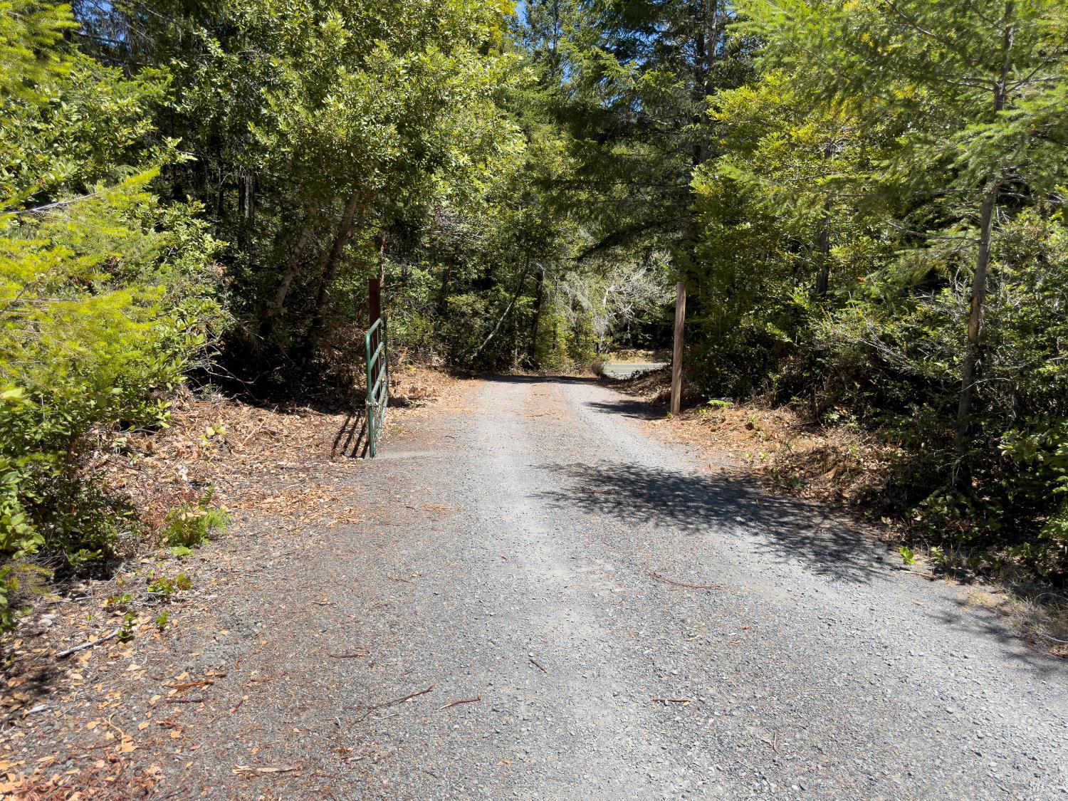 33416 Iversen Road Gualala CA 95445