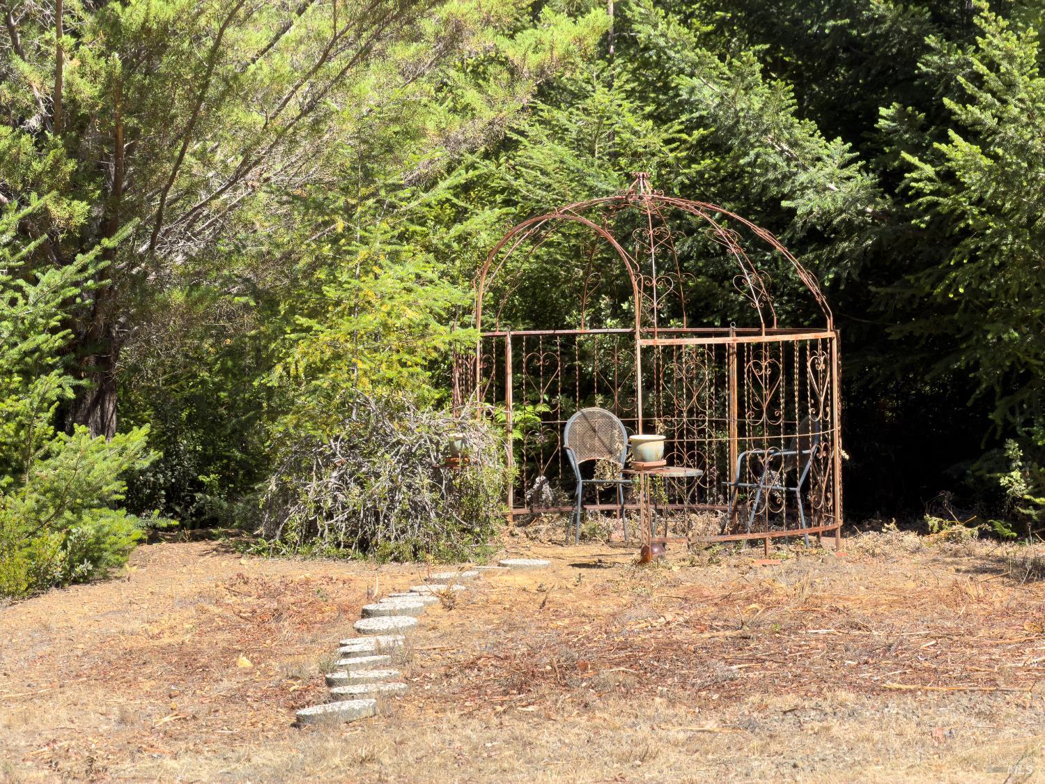33416 Iversen Road Gualala CA 95445