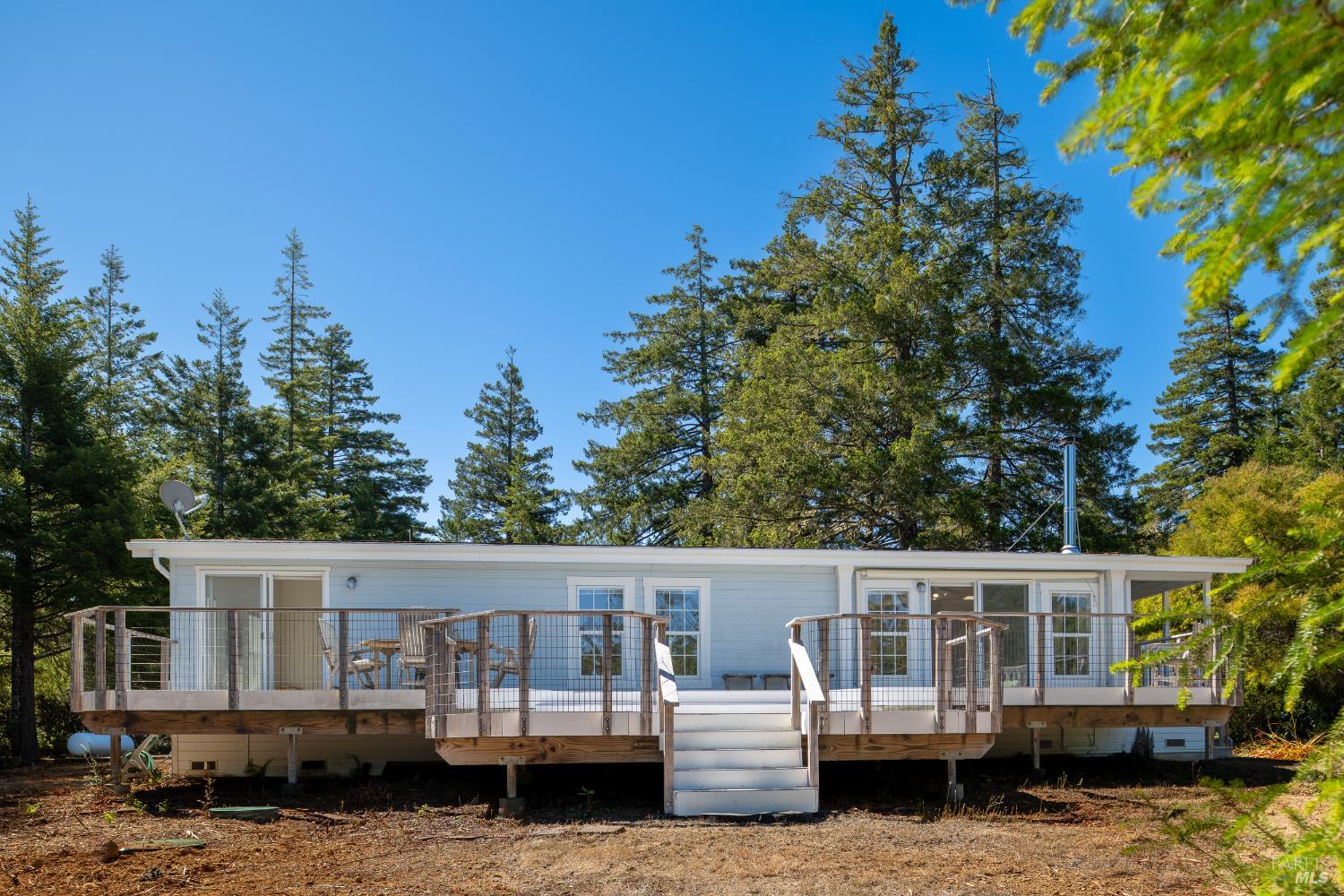 33416 Iversen Road Gualala CA 95445