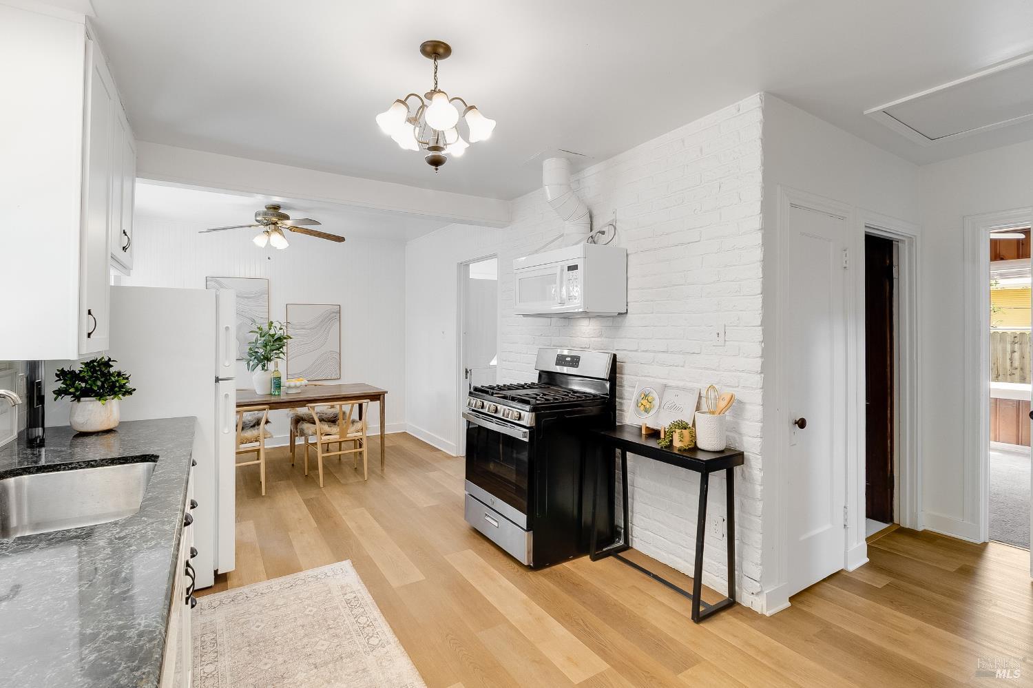 445 E H Street Benicia CA 94510