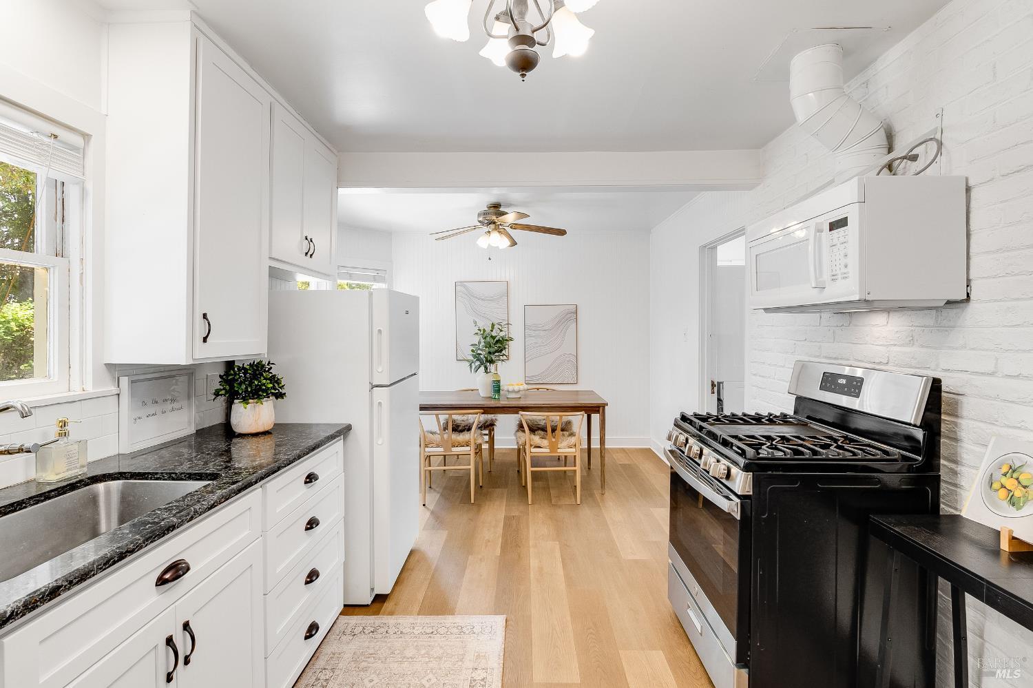 445 E H Street Benicia CA 94510