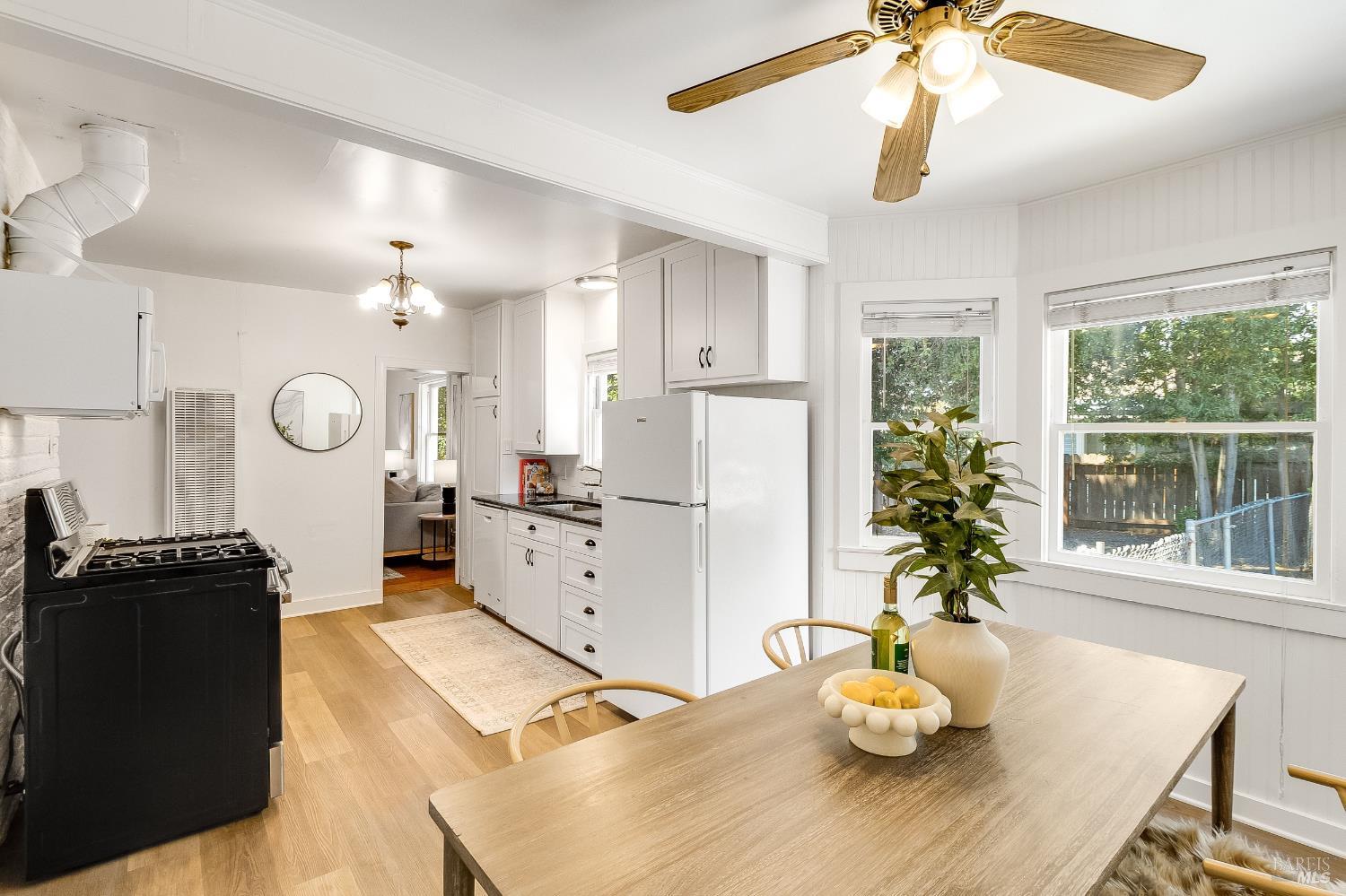 445 E H Street Benicia CA 94510