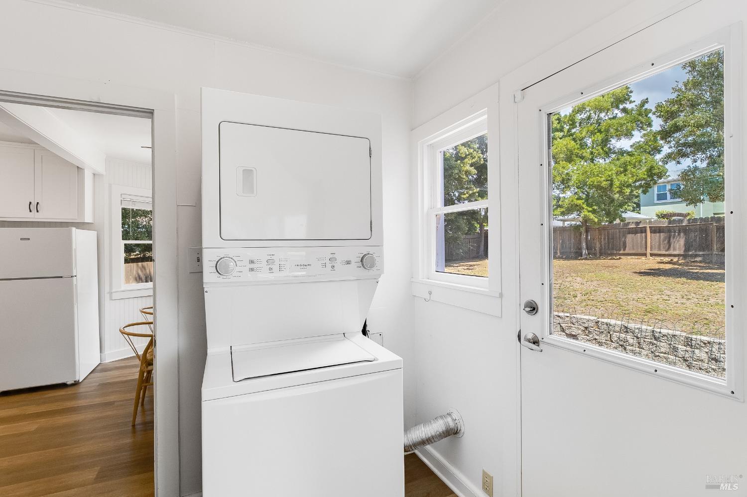 445 E H Street Benicia CA 94510