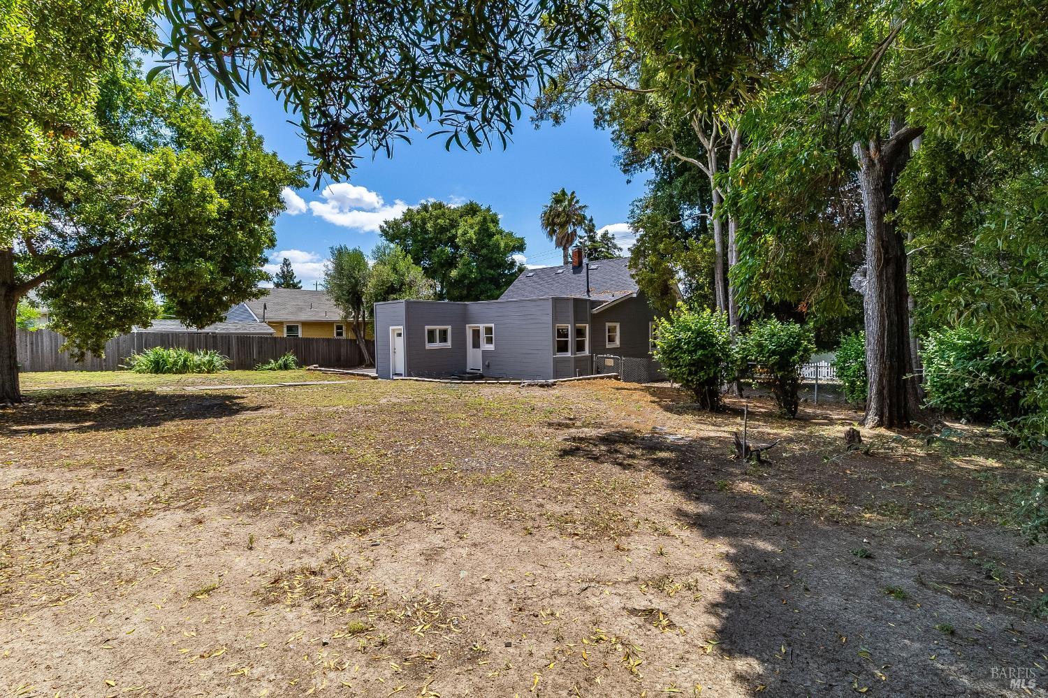 445 E H Street Benicia CA 94510