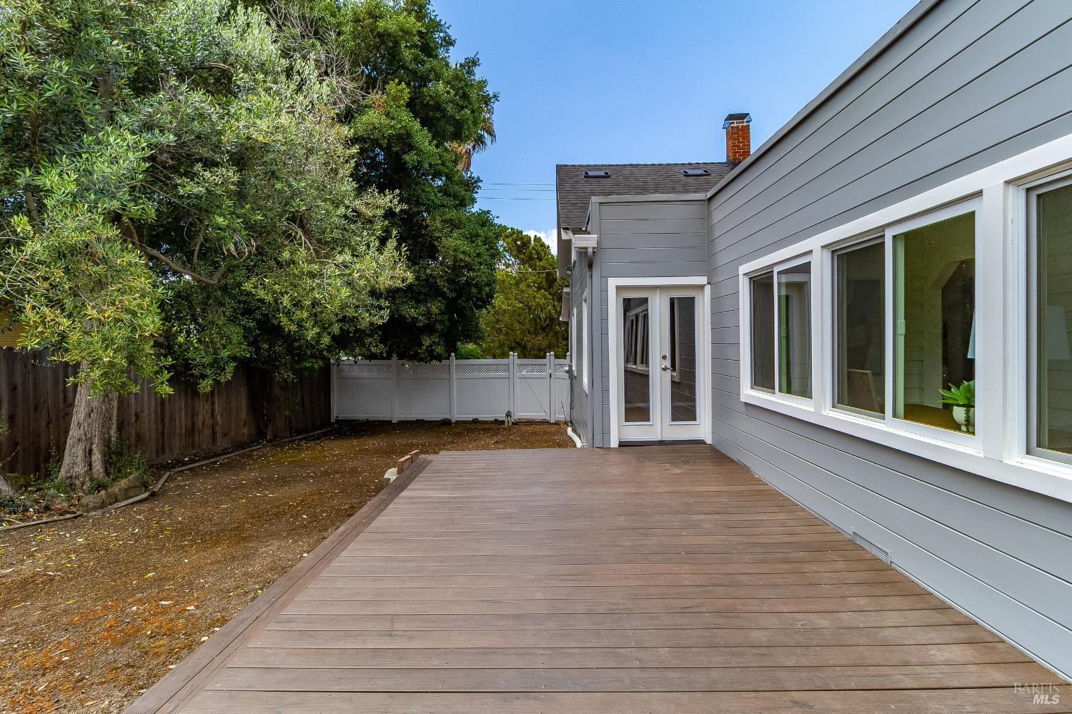445 E H Street Benicia CA 94510