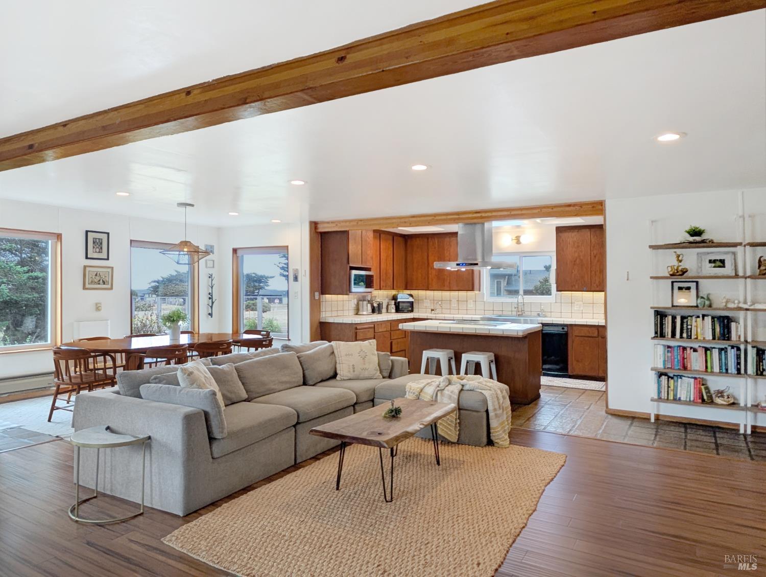 14771 Cypress Point Road Manchester CA 95459