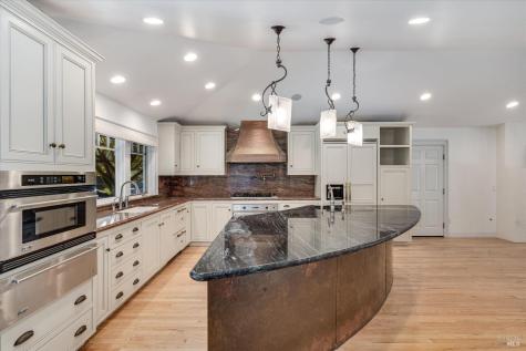 1549 E Napa Street Sonoma CA 95476