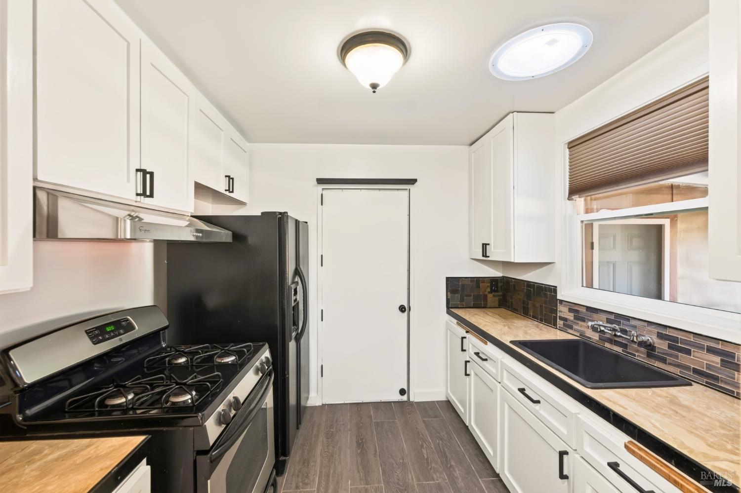 72 Bellevue Avenue Napa CA 94558