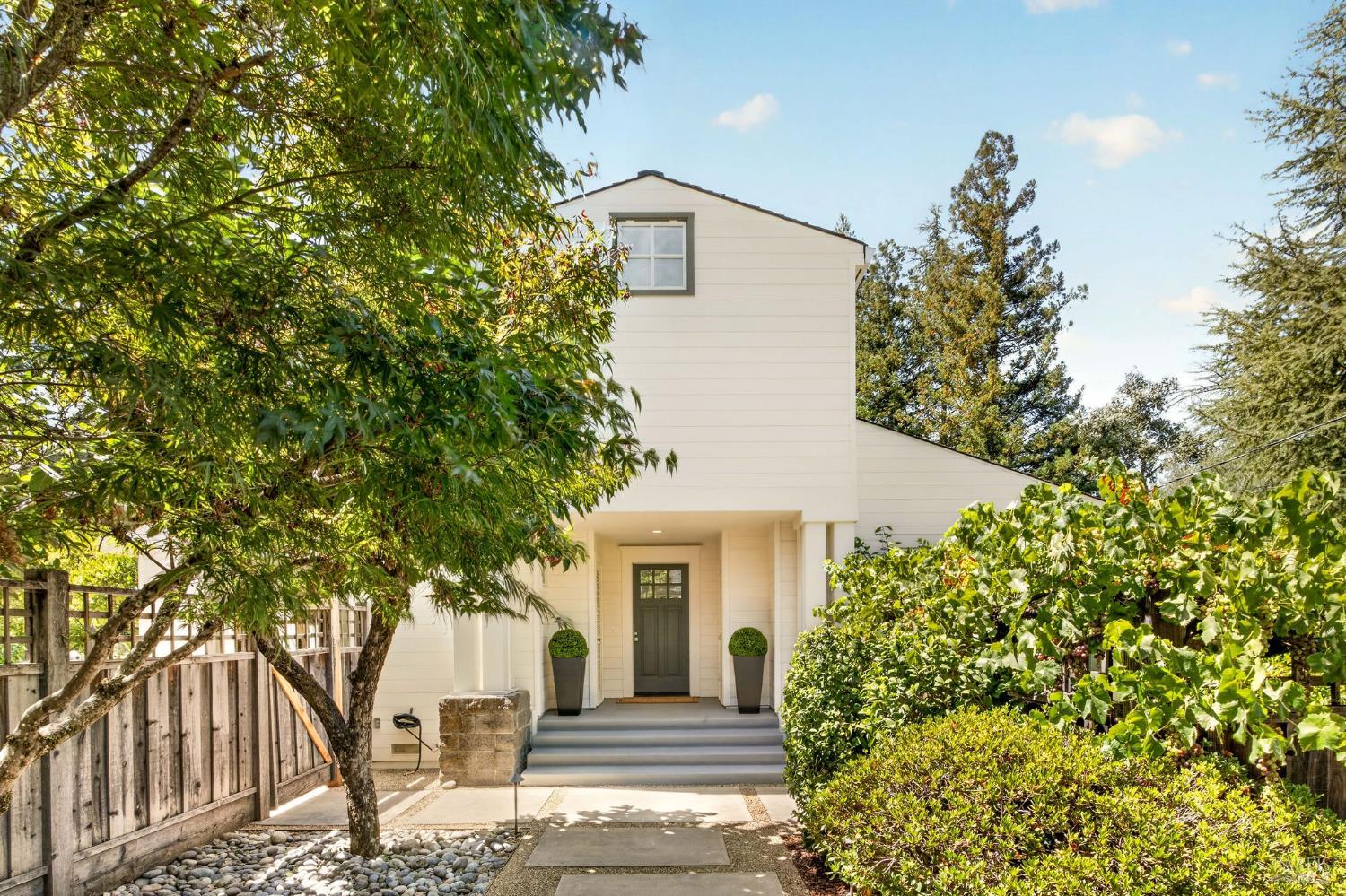 1175 Crane Avenue St. Helena CA 94574