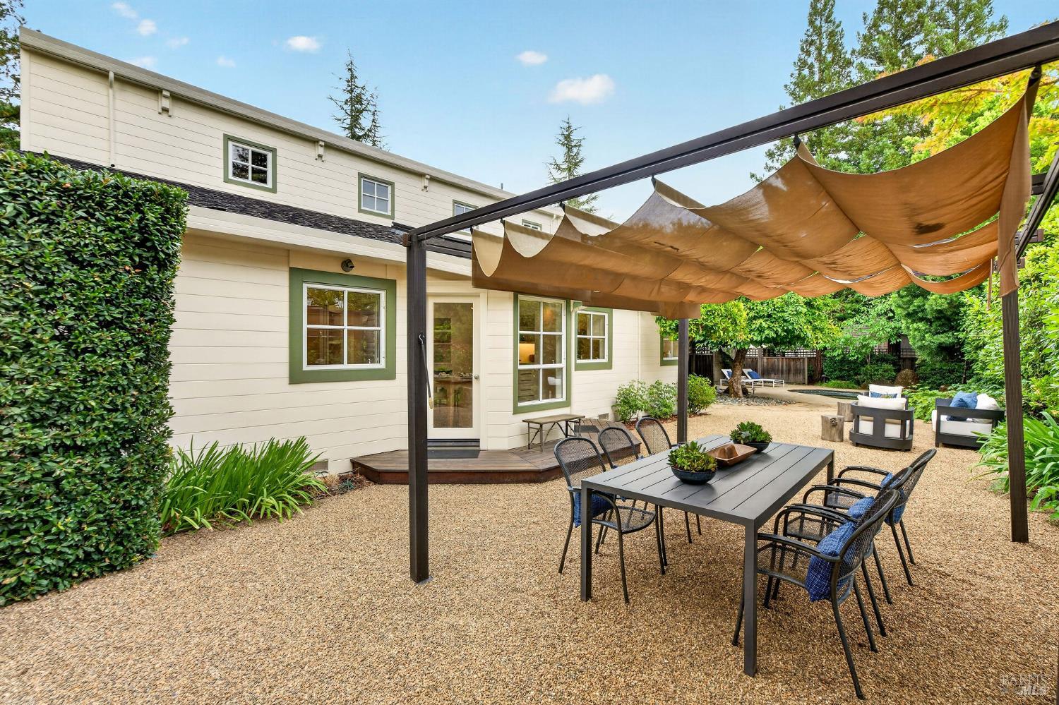 1175 Crane Avenue St. Helena CA 94574