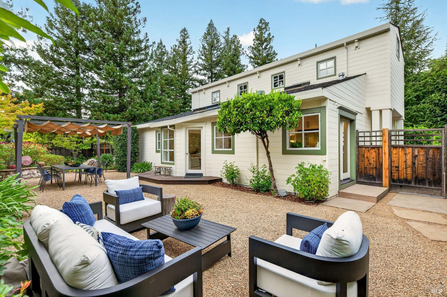 1175 Crane Avenue St. Helena CA 94574