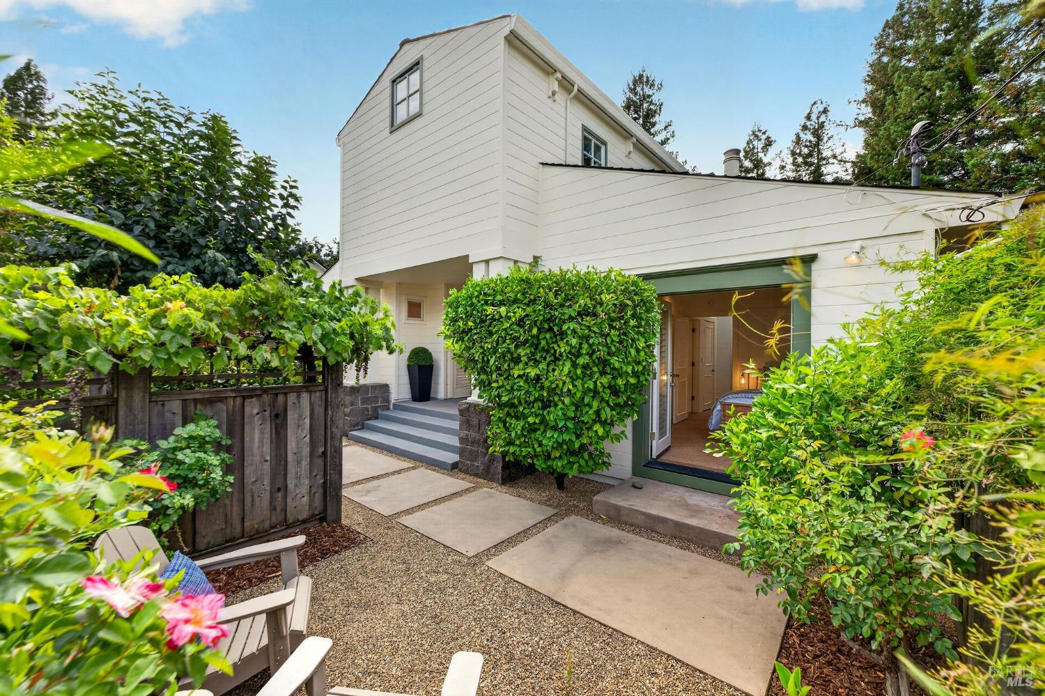 1175 Crane Avenue St. Helena CA 94574