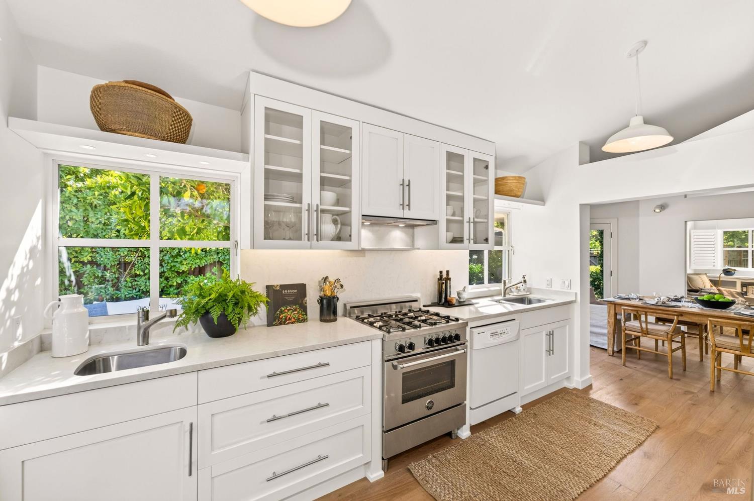 1175 Crane Avenue St. Helena CA 94574