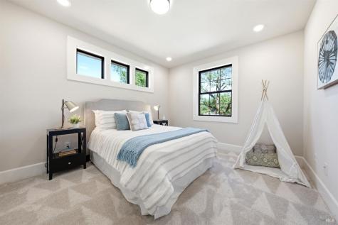 4008 Split Rail Court Santa Rosa CA 95403