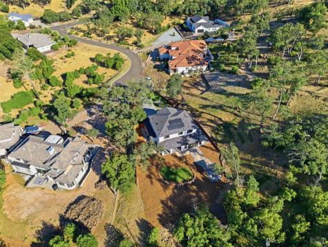 4008 Split Rail Court Santa Rosa CA 95403