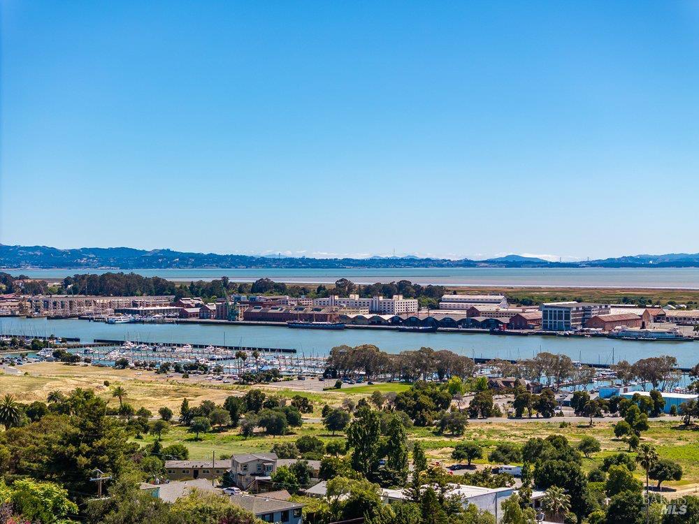 129 Harrier Avenue Vallejo CA 94590