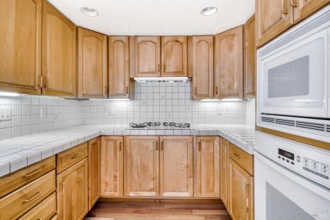 65 Vivian Court Novato CA 94947