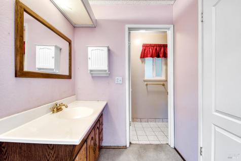 65 Vivian Court Novato CA 94947