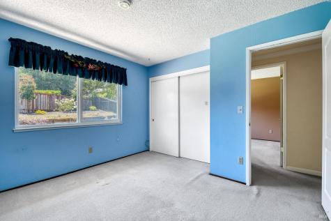 65 Vivian Court Novato CA 94947