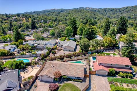 65 Vivian Court Novato CA 94947