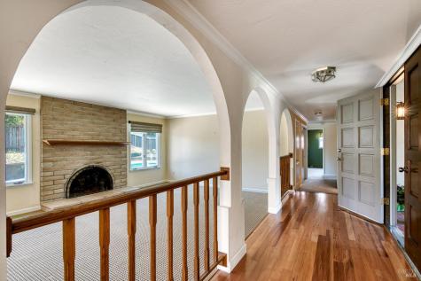 65 Vivian Court Novato CA 94947