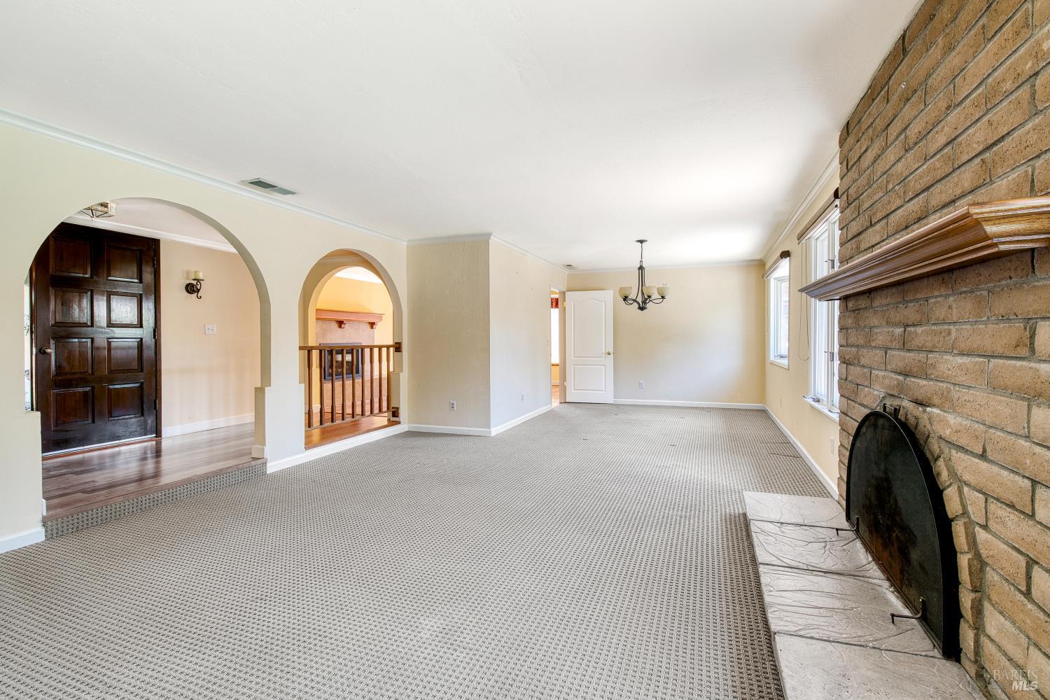 65 Vivian Court Novato CA 94947