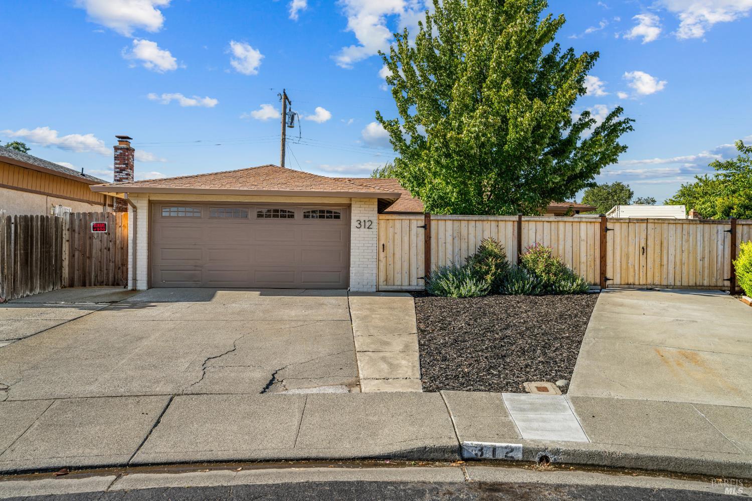 312 Folsom Drive Vacaville CA 95687