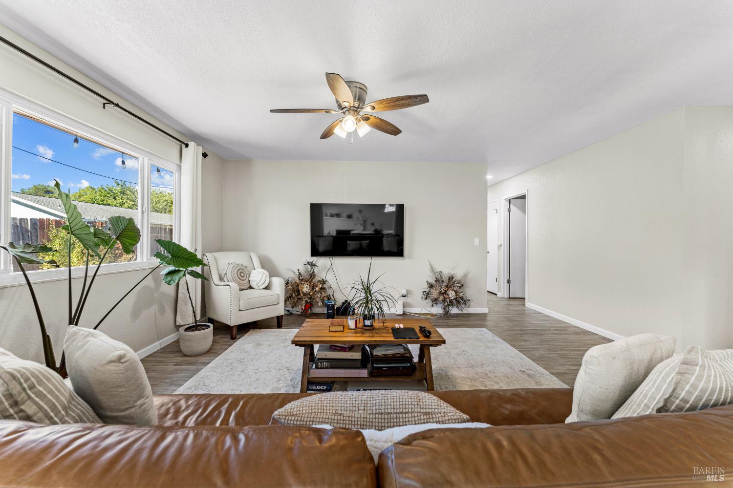 312 Folsom Drive Vacaville CA 95687