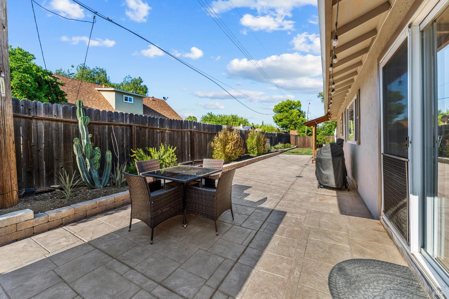 312 Folsom Drive Vacaville CA 95687