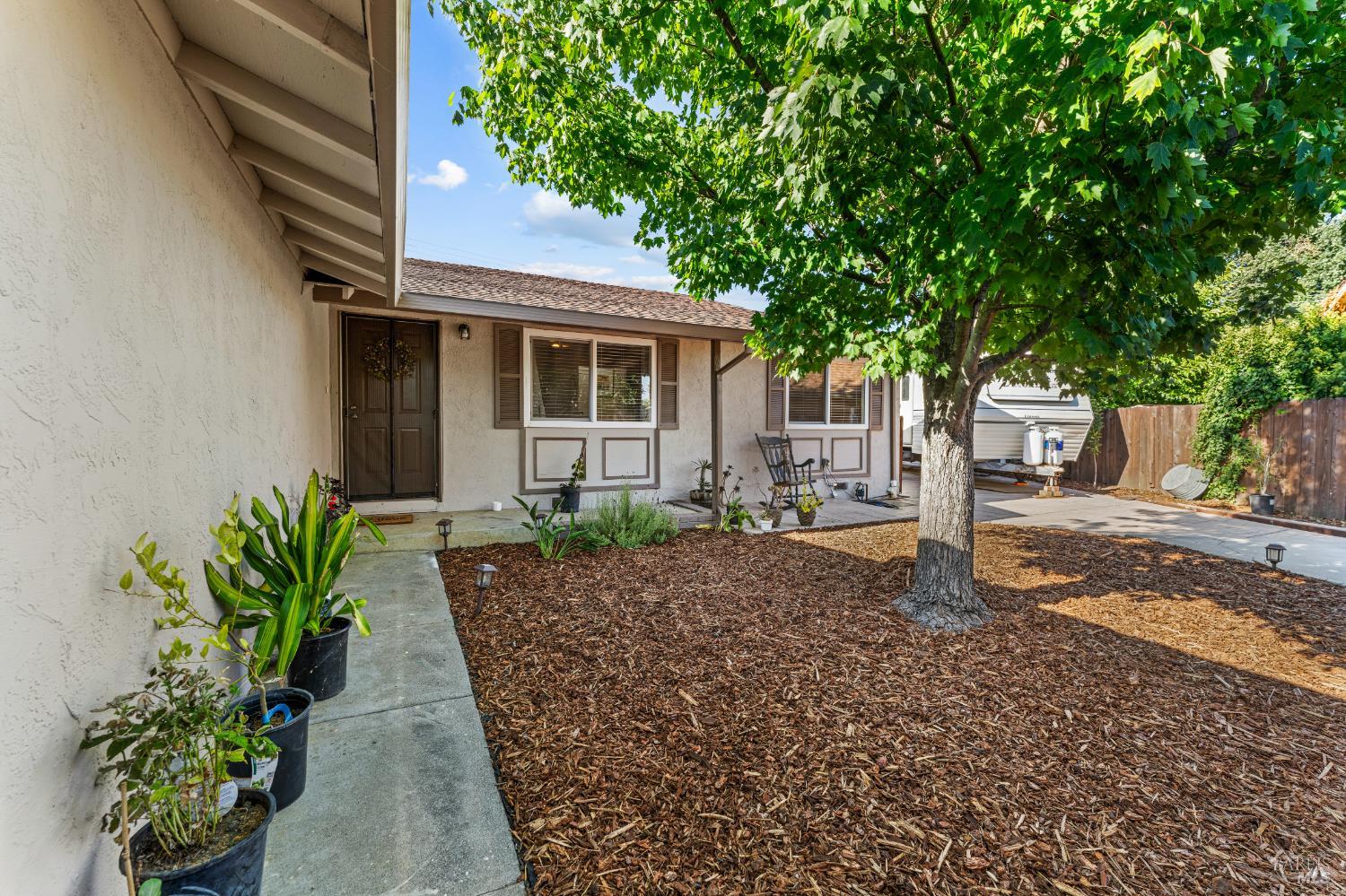 312 Folsom Drive Vacaville CA 95687