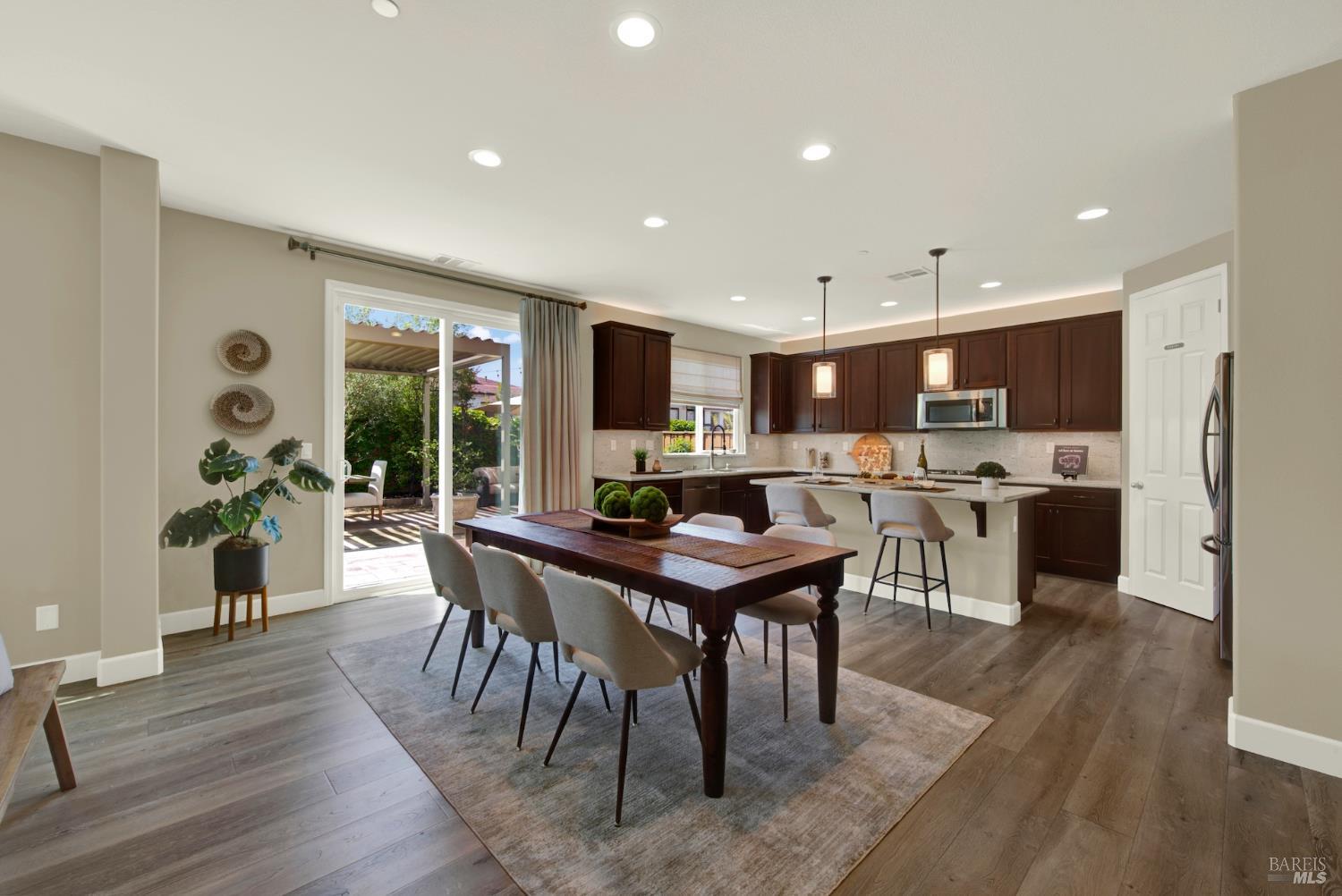 837 Erin Way Napa CA 94559