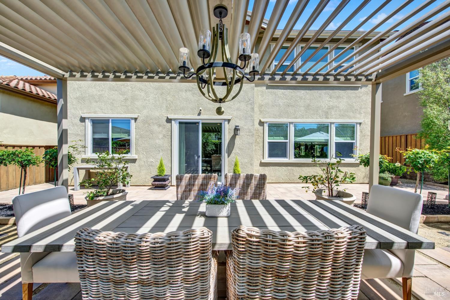 837 Erin Way Napa CA 94559