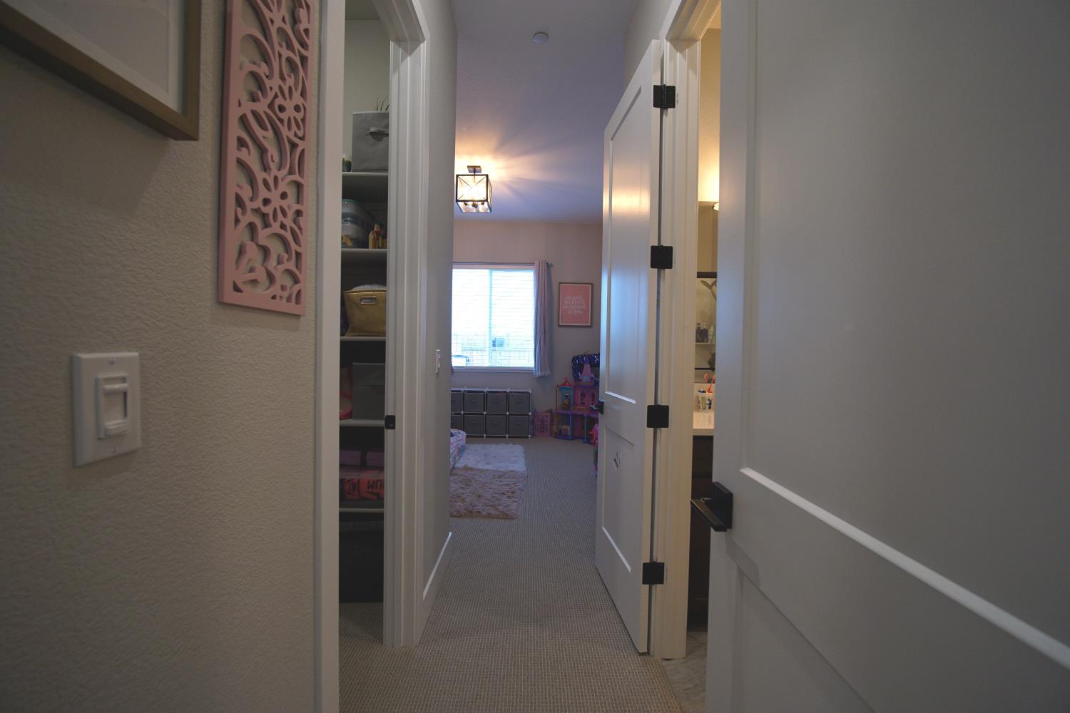 1009 Gunnison Drive Roseville CA 95747