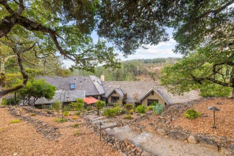 1105 White Oak Drive Santa Rosa CA 95409