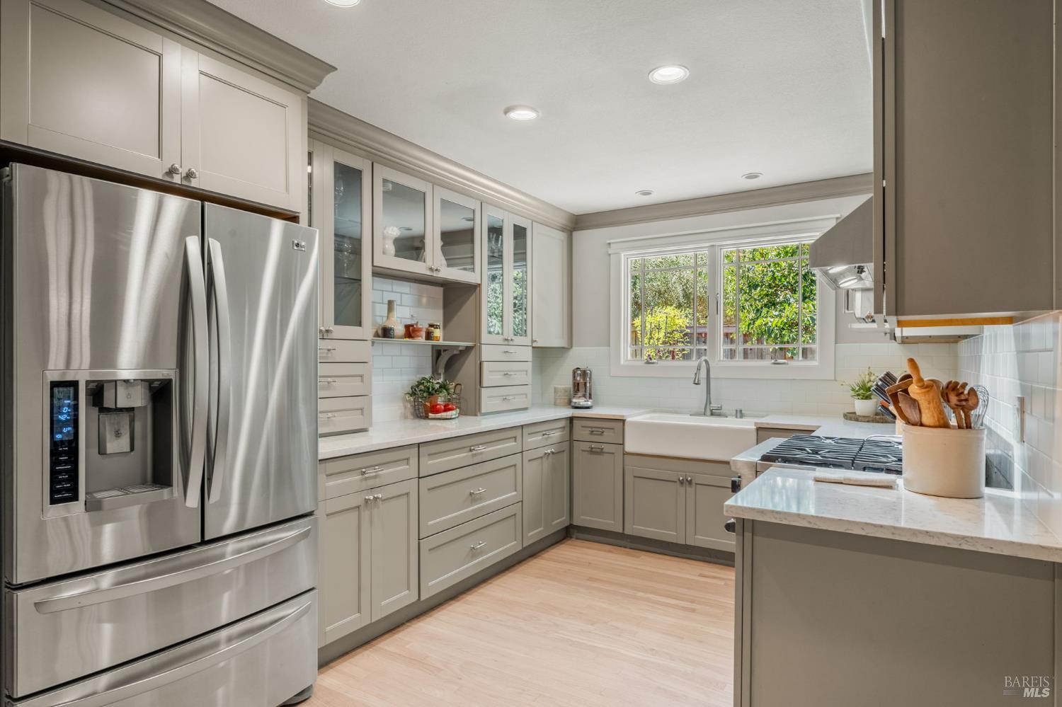 1739 Park Street St. Helena CA 94574