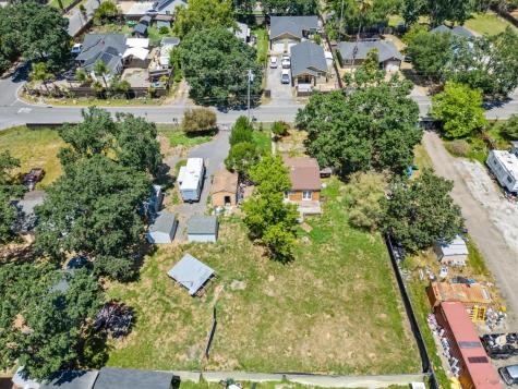 3966 Golden Gate Avenue Santa Rosa CA 95407