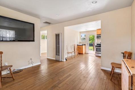 3966 Golden Gate Avenue Santa Rosa CA 95407