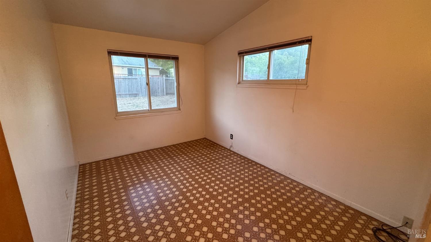 1008 Adrian Way San Rafael CA 94903