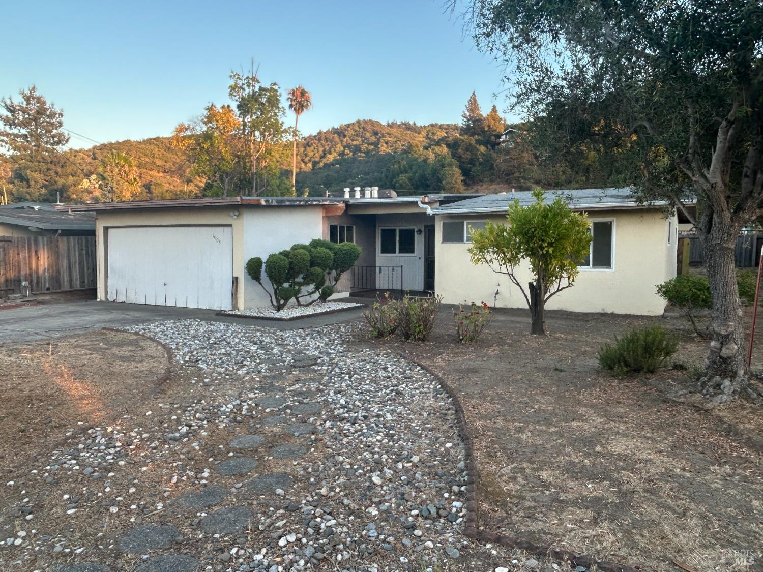 1008 Adrian Way San Rafael CA 94903