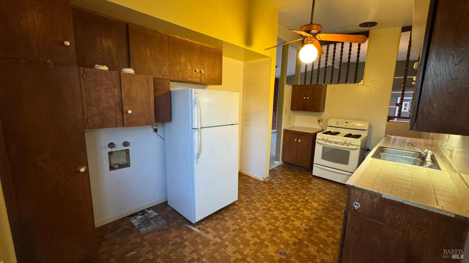 1008 Adrian Way San Rafael CA 94903