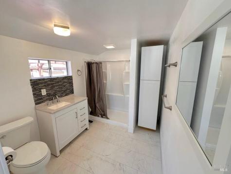 604 Live Oak Avenue Sebastopol CA 95472