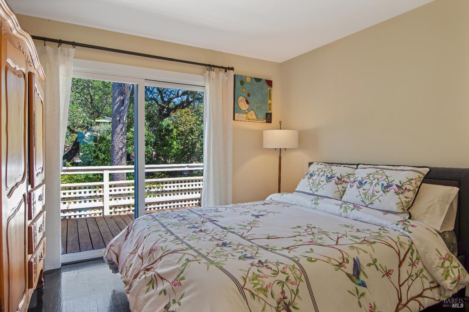 17217 Hillcrest Avenue Sonoma CA 95476