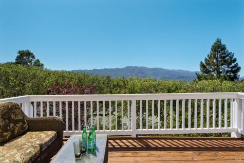 17217 Hillcrest Avenue Sonoma CA 95476
