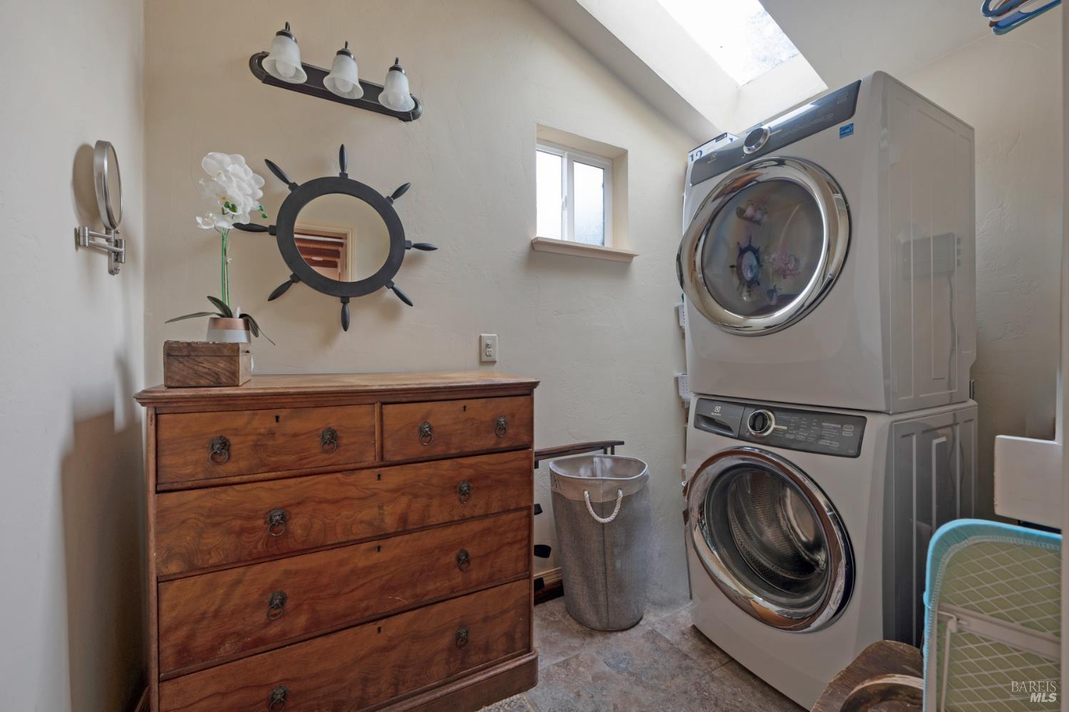 1534 Highway 1 Bodega Bay CA 94923