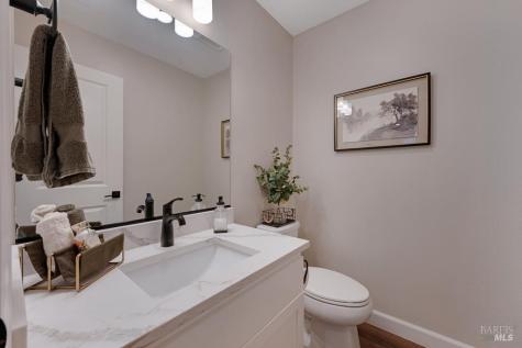 7447 Wendy Drive Rohnert Park CA 94928