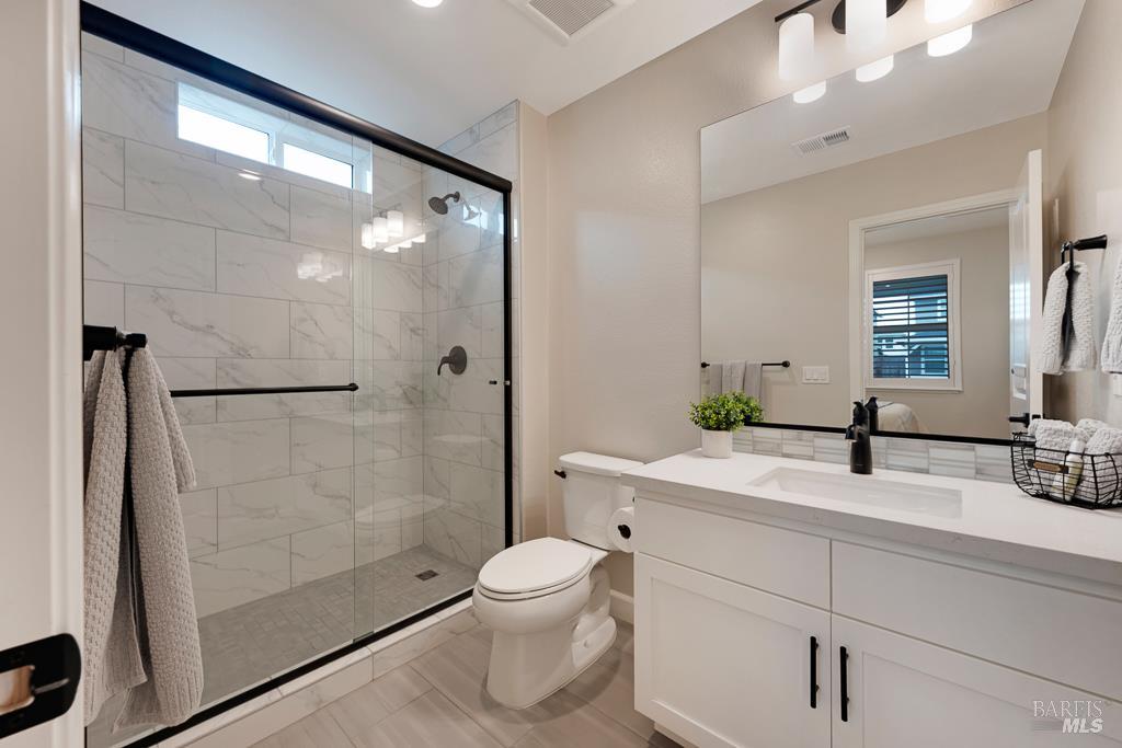 7447 Wendy Drive Rohnert Park CA 94928