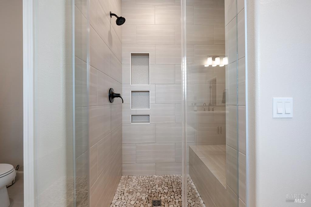 7447 Wendy Drive Rohnert Park CA 94928