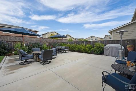 7447 Wendy Drive Rohnert Park CA 94928